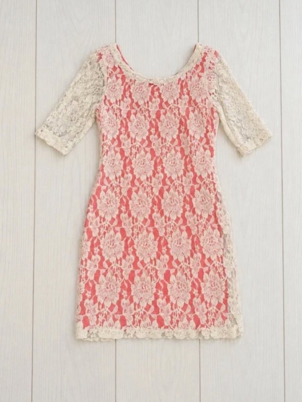 B. Smart Women’s Pink Ivory Floral Lace Sheath Dress 12 3/4 Sleeve Scoop